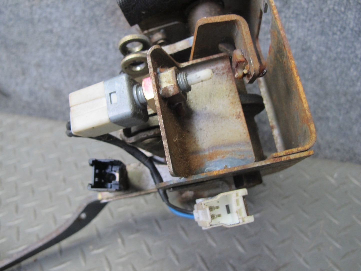 91-93 Mitsubishi 3000GT VR4 M/T Gas Acceleration Brake Clutch Pedal Set OEM