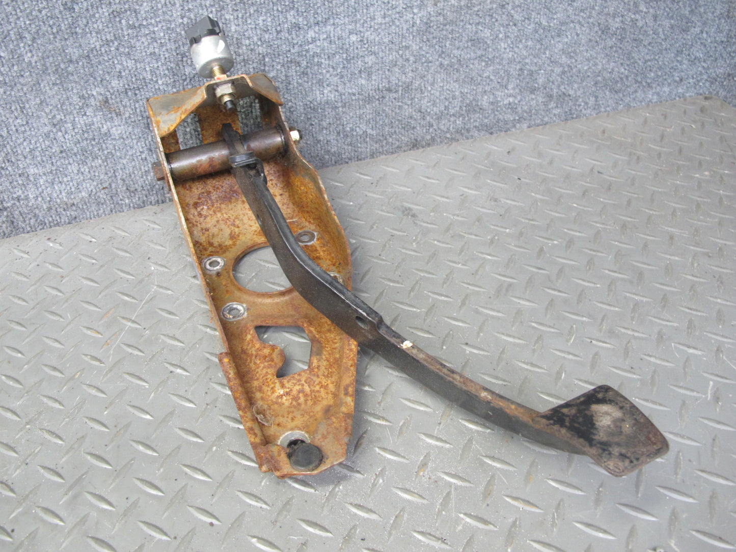 91-93 Mitsubishi 3000GT VR4 M/T Gas Acceleration Brake Clutch Pedal Set OEM