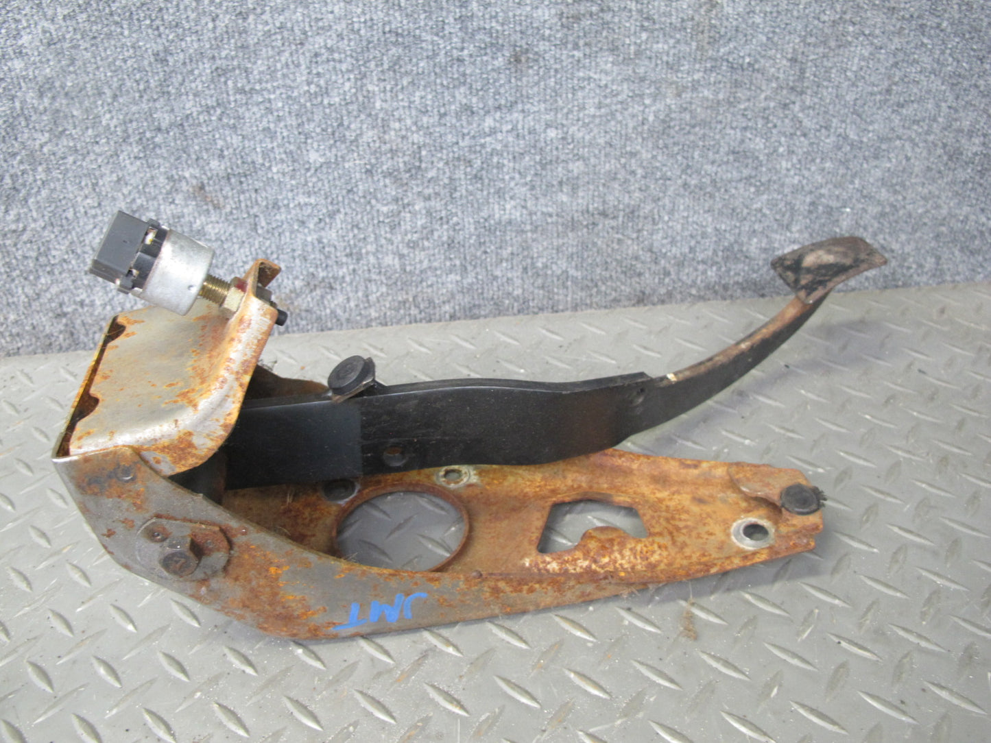 91-93 Mitsubishi 3000GT VR4 M/T Gas Acceleration Brake Clutch Pedal Set OEM