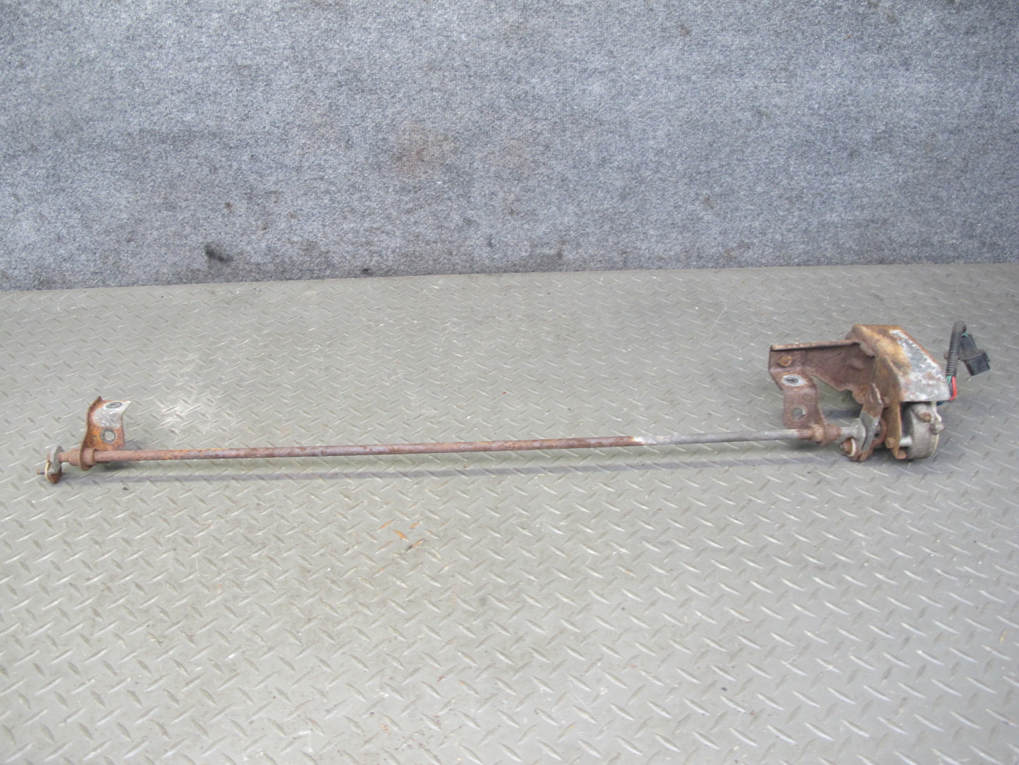 91-96 Mitsubishi 3000GT Air Deflector Linkage w Motor OEM
