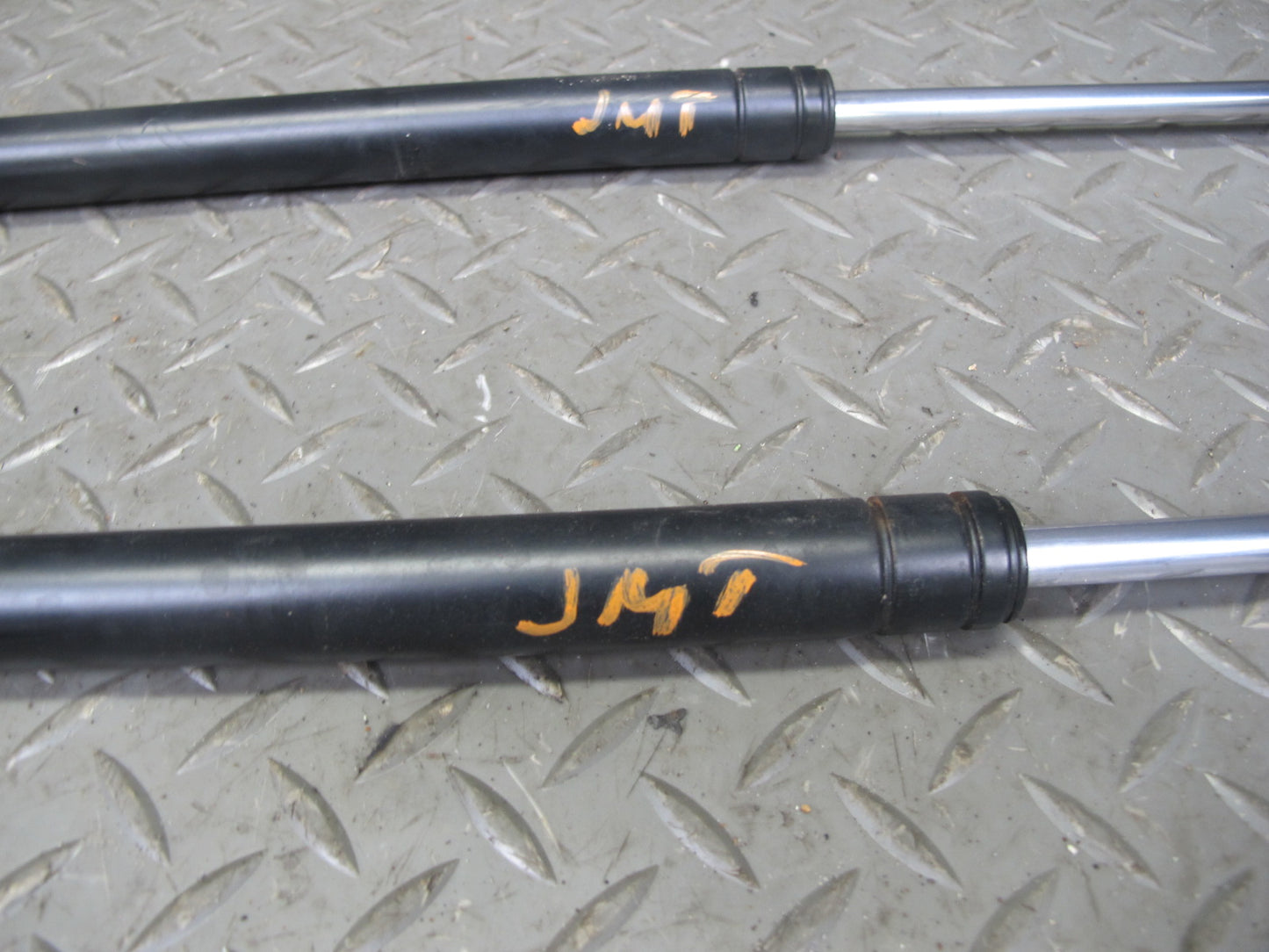 91-96 Mitsubishi 3000GT VR4 Rear Left & Right Liftgate Trunk Strut Shock Set OEM