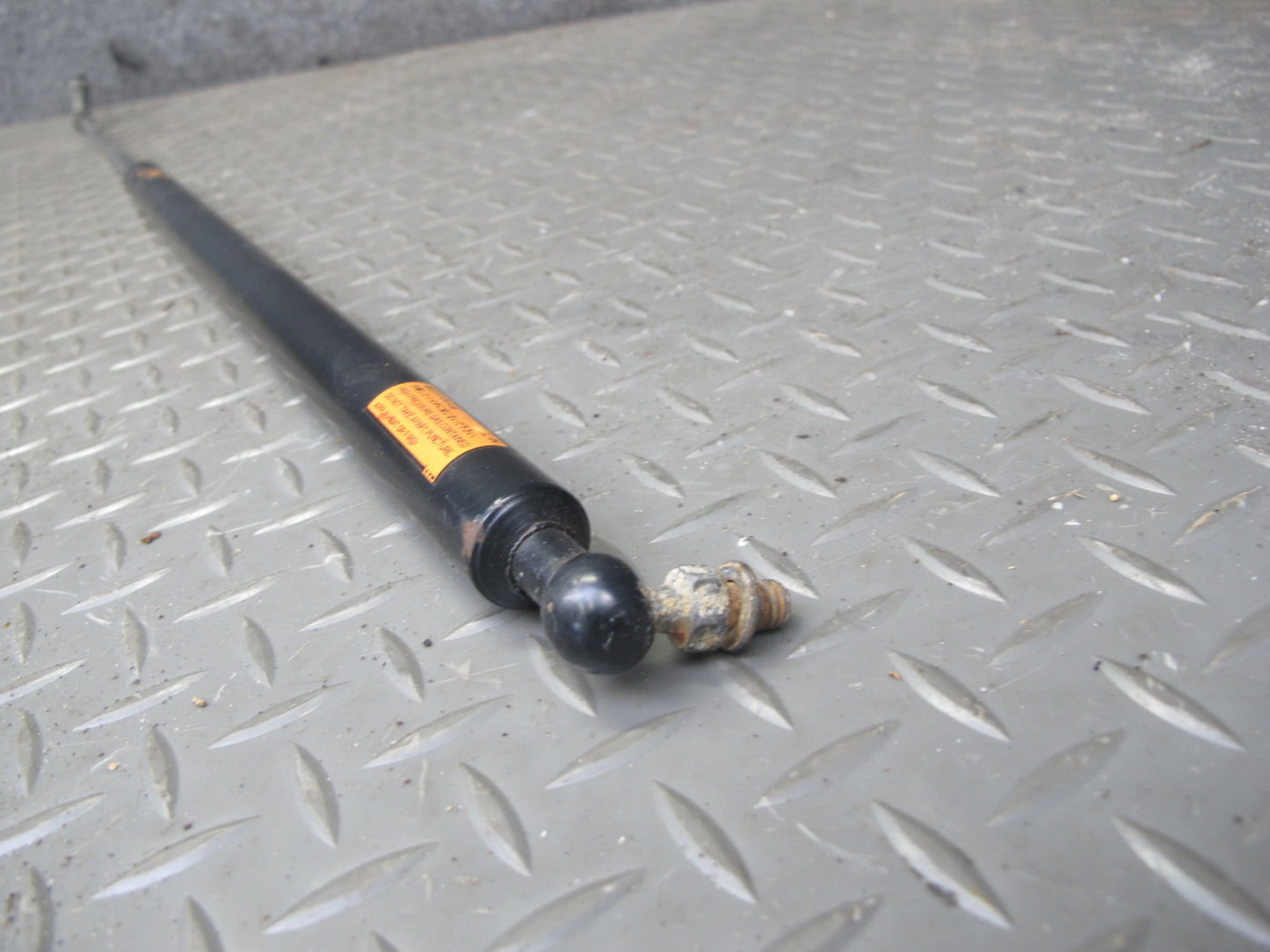 91-96 Mitsubishi 3000GT VR4 Rear Left & Right Liftgate Trunk Strut Shock Set OEM