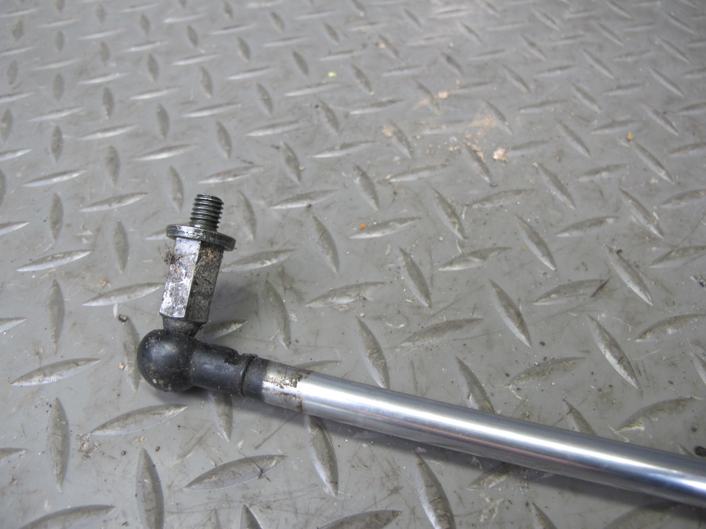 91-96 Mitsubishi 3000GT VR4 Rear Left & Right Liftgate Trunk Strut Shock Set OEM