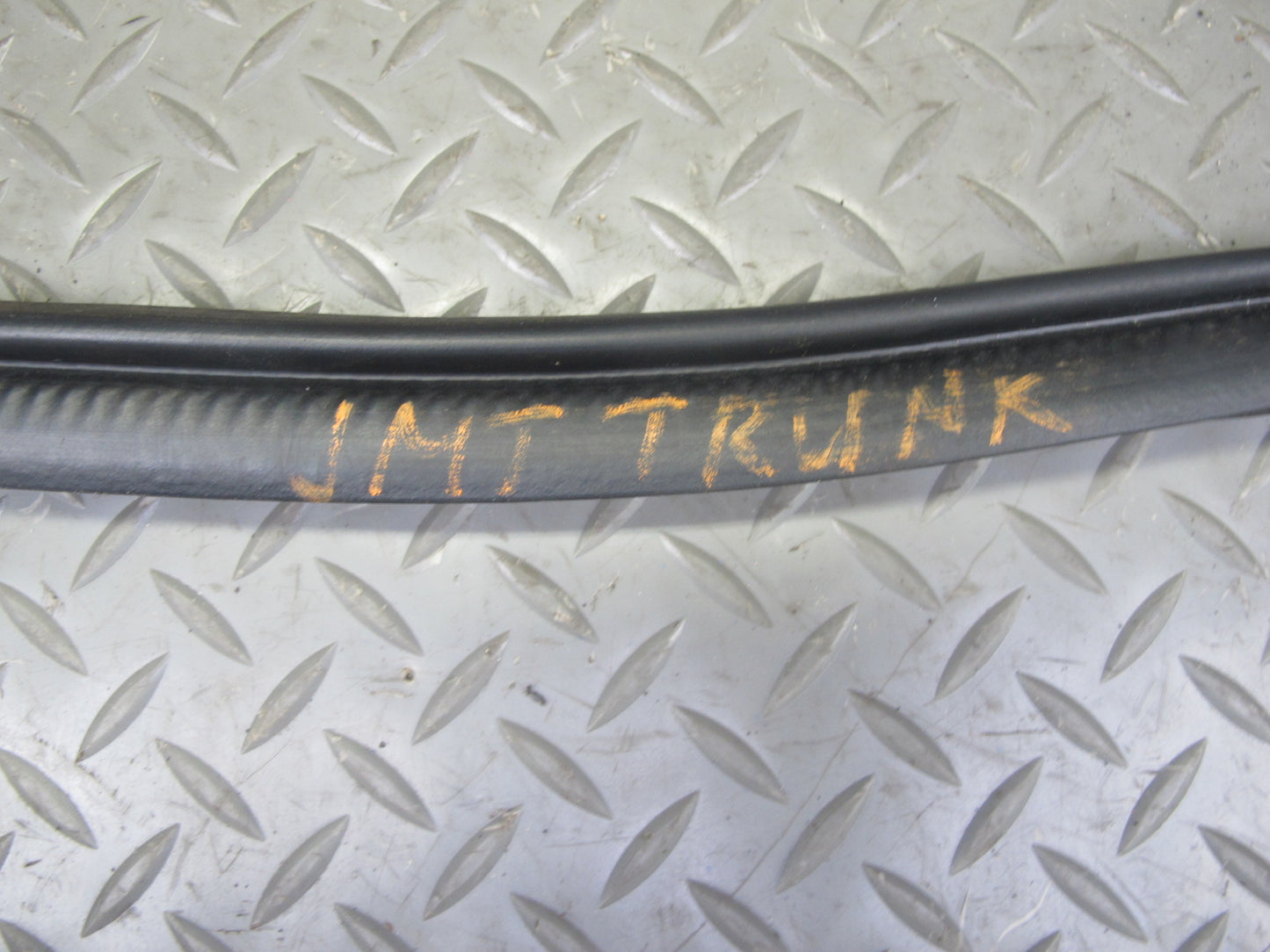 91-99 Dodge Stealth 3000GT Coupe Rear Trunk Hatch Lid Weatherstrip Seal OEM