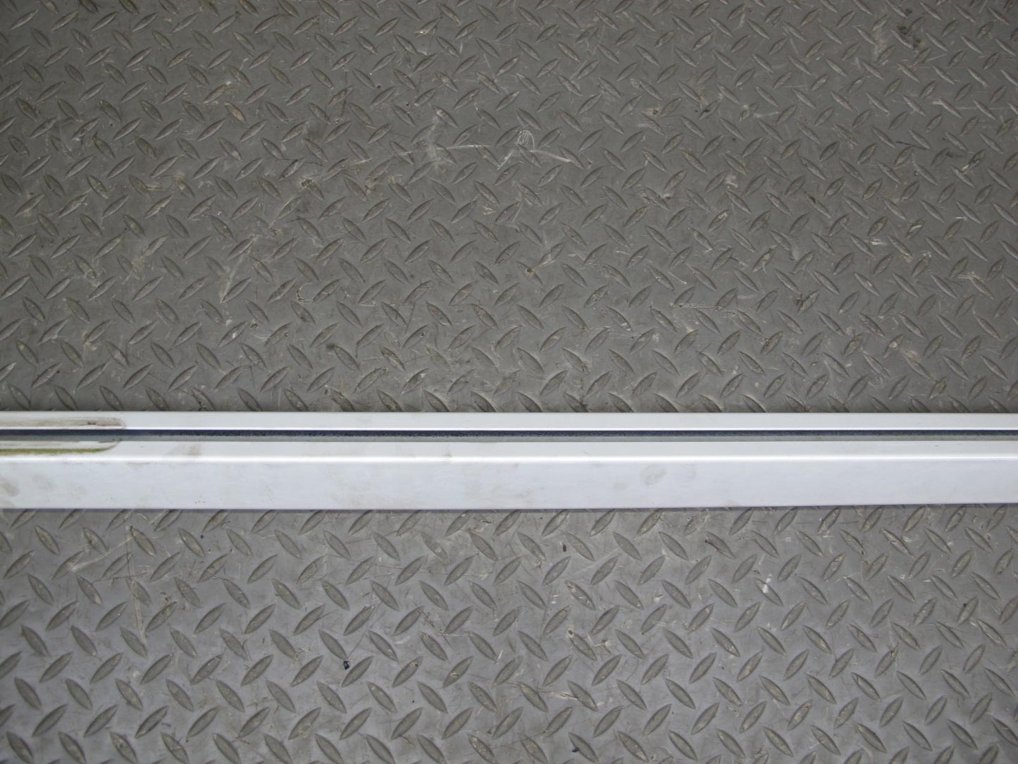 2003-2007 Lexus J100 LX470 Upper Roof Luggage Rack Bar Rail END Shell Set of 2