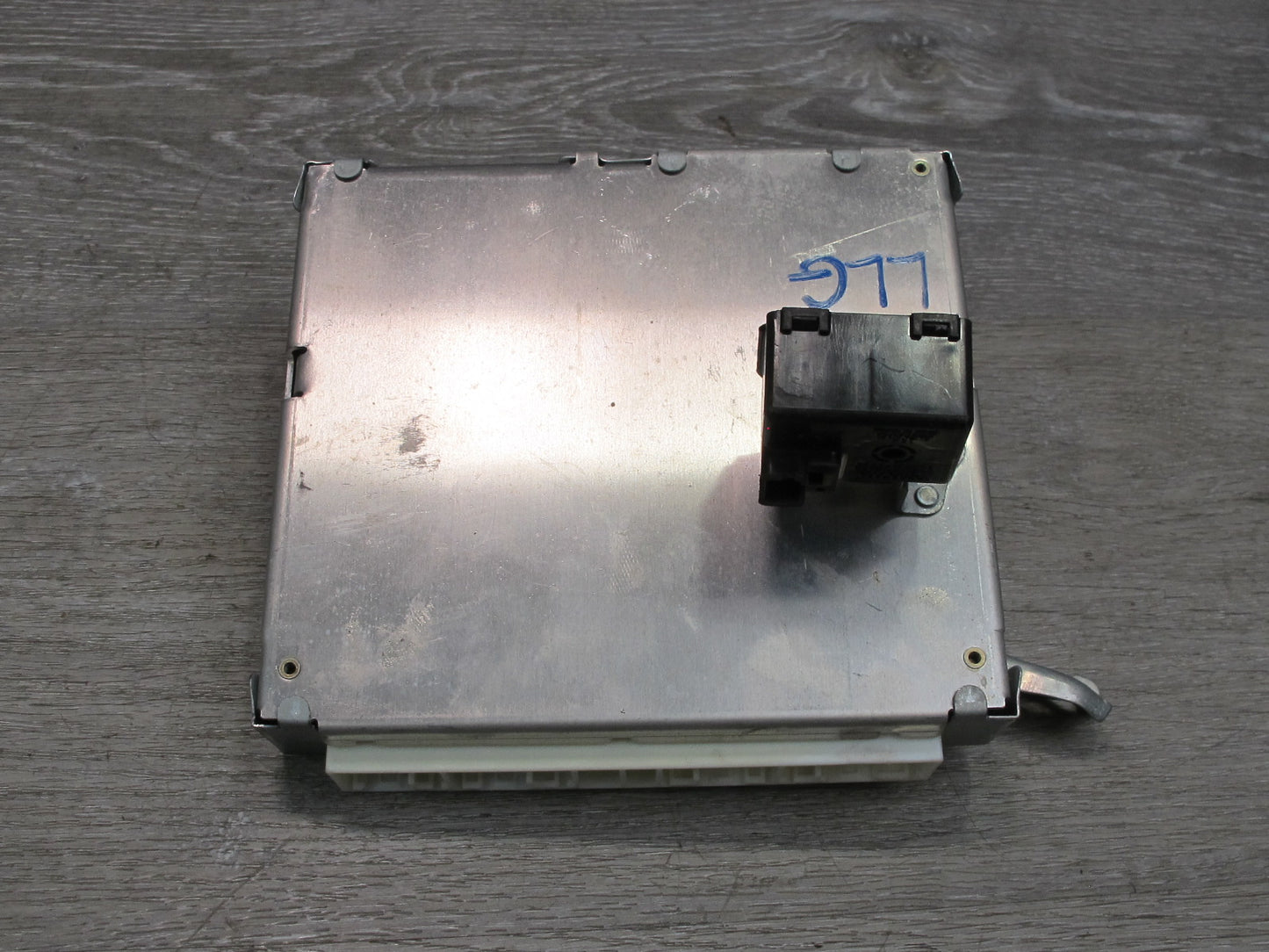 01-05 Lexus JZS160L GS430 GS300 ABS TRC VSC Control Module Unit 89540-30392 OEM