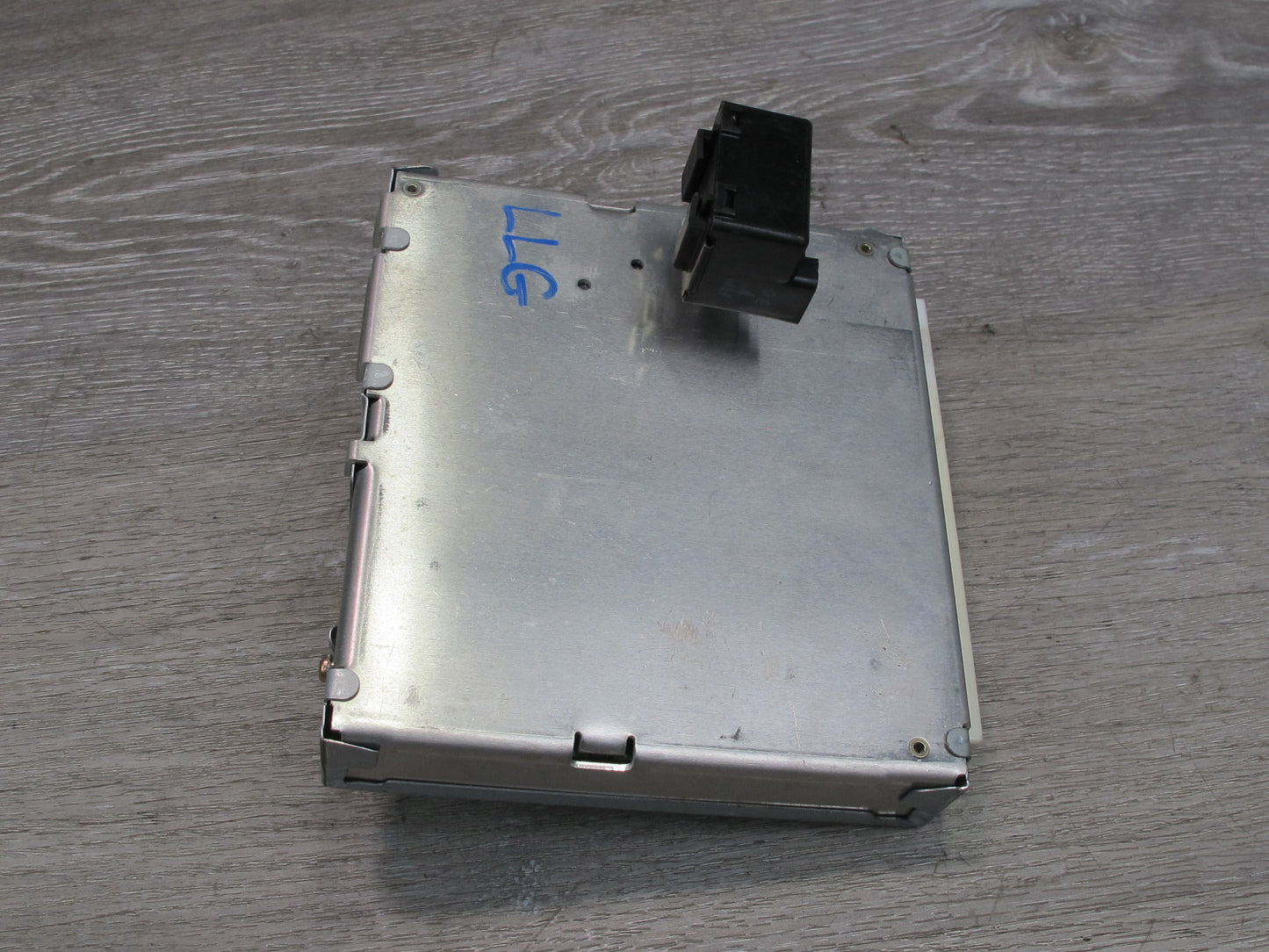 01-05 Lexus JZS160L GS430 GS300 ABS TRC VSC Control Module Unit 89540-30392 OEM