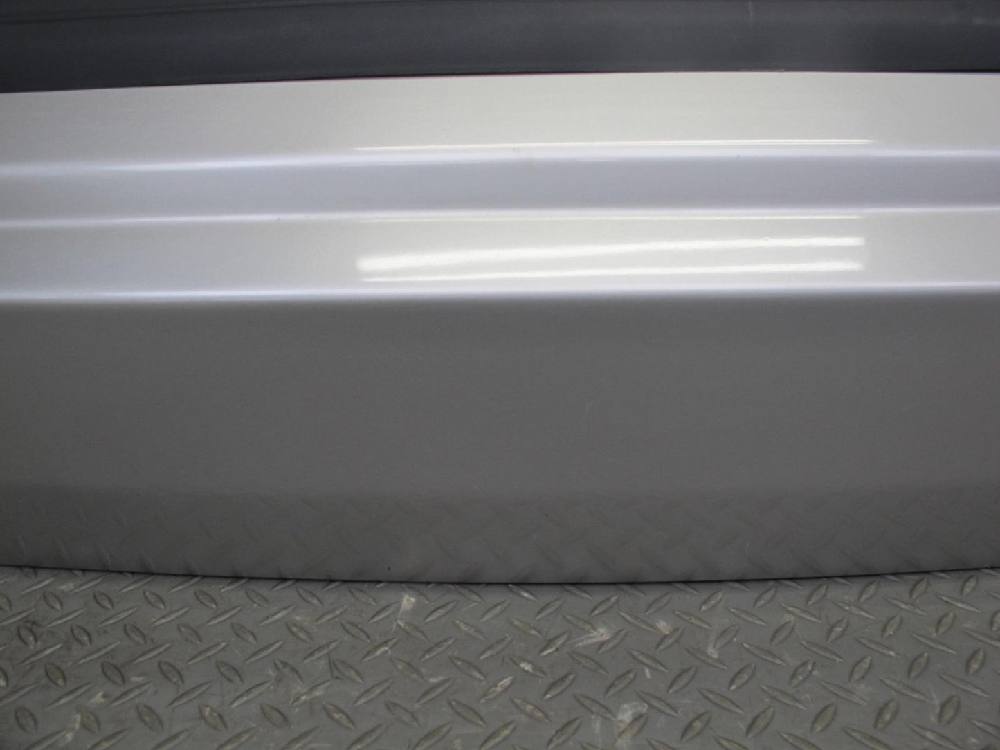 2013-2019 Land Range Rover L405 Rear Trunk Lid Tailgate Lower Panel