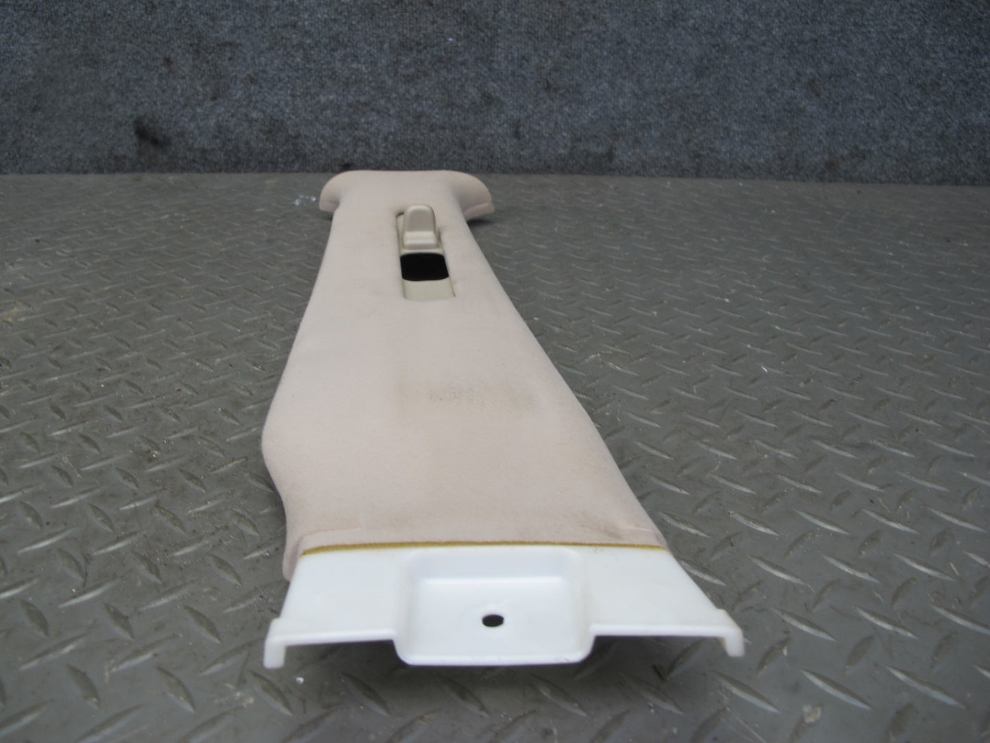 2003-2007 Lexus UZJ100L LX470 Center Upper B Pillar Trim Cover Panel Set
