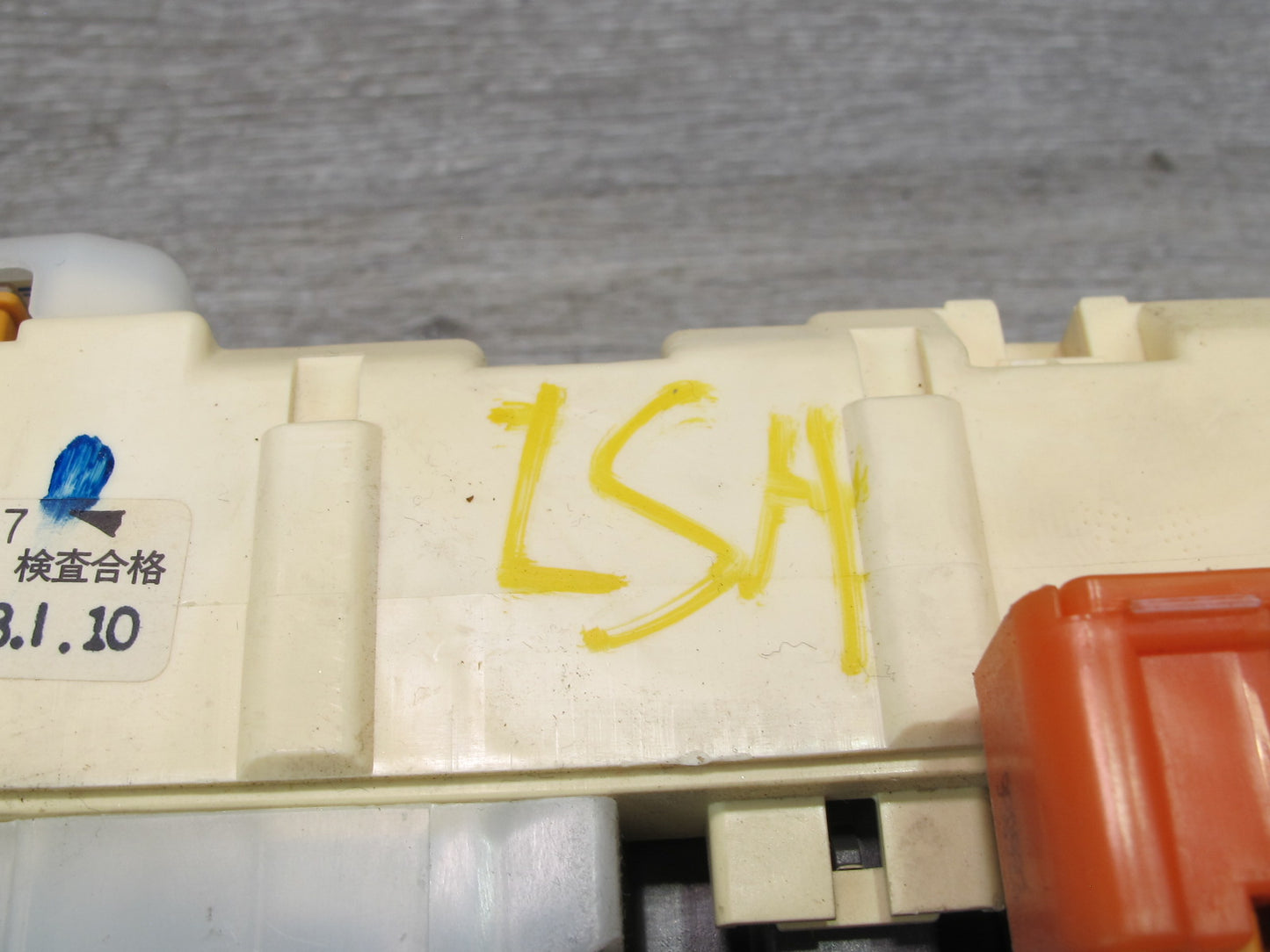 98-99 Lexus LS400 UCF20L Interior Cabin Fuse Relay Junction Box Module OEM