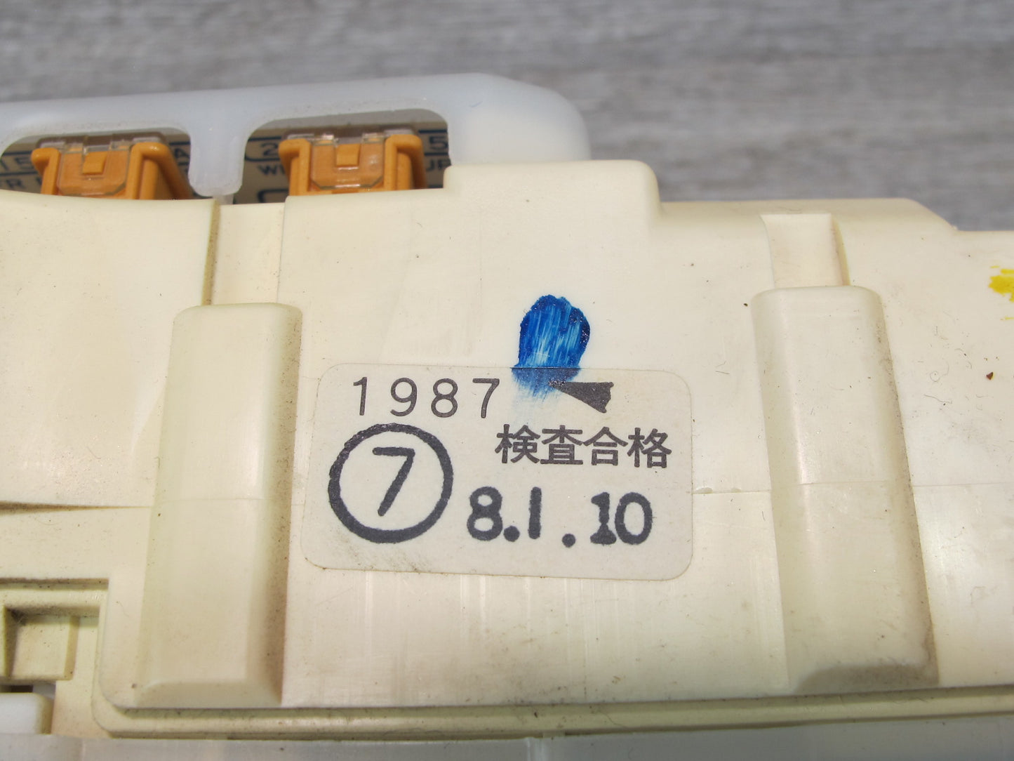 98-99 Lexus LS400 UCF20L Interior Cabin Fuse Relay Junction Box Module OEM