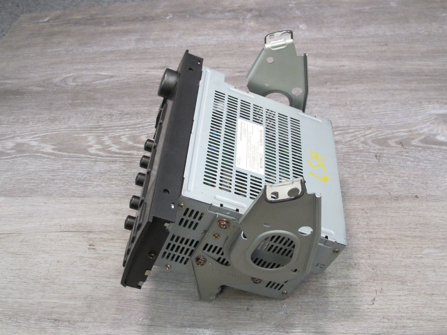 98-00 Lexus UCF20L LS400 Radio Stereo Cassette Player Head Unit 86120-50570 OEM