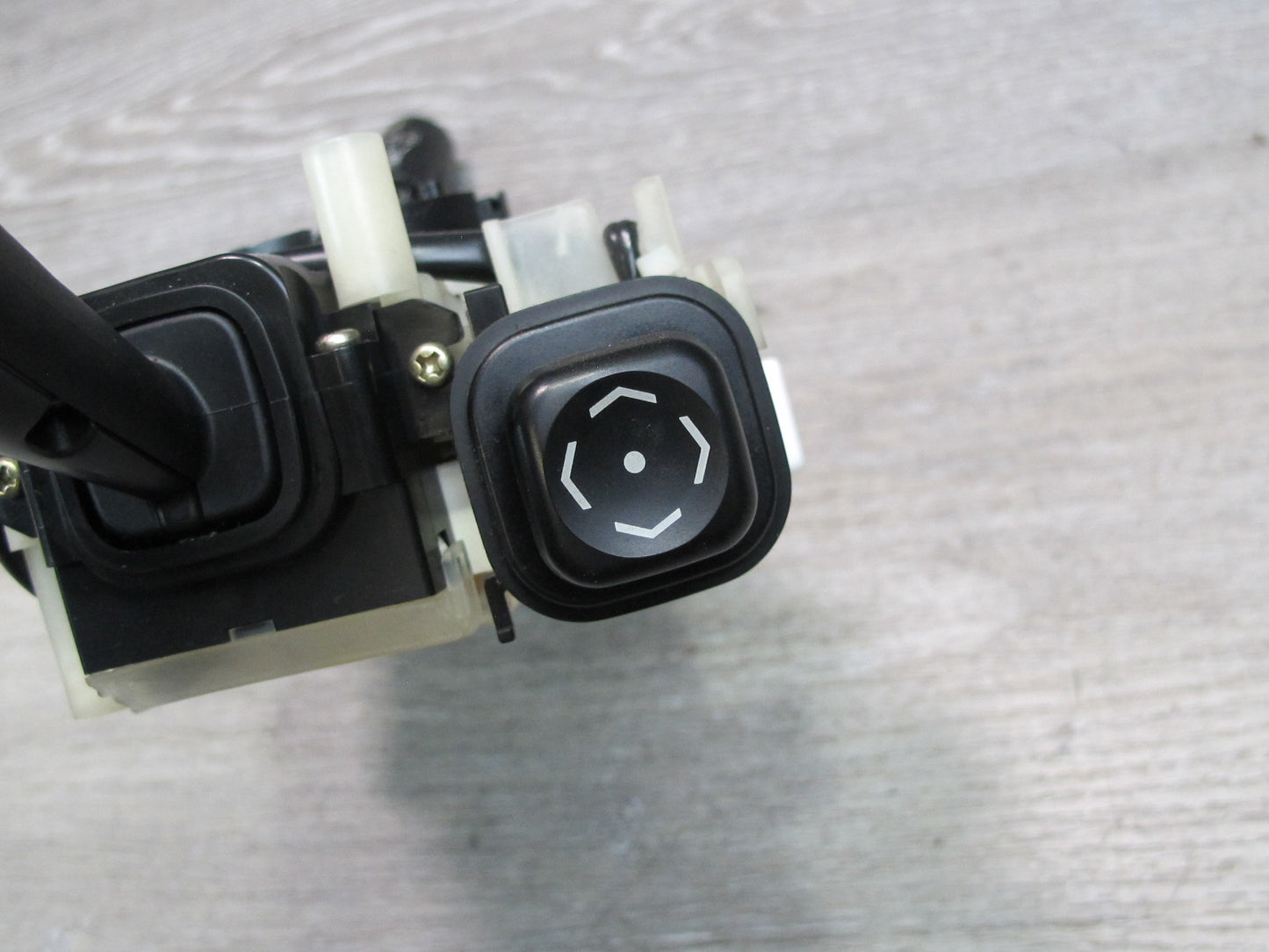 98-99 Lexus UCF20L LS400 Steering Column Multi Switch w Sensor Assembly OEM