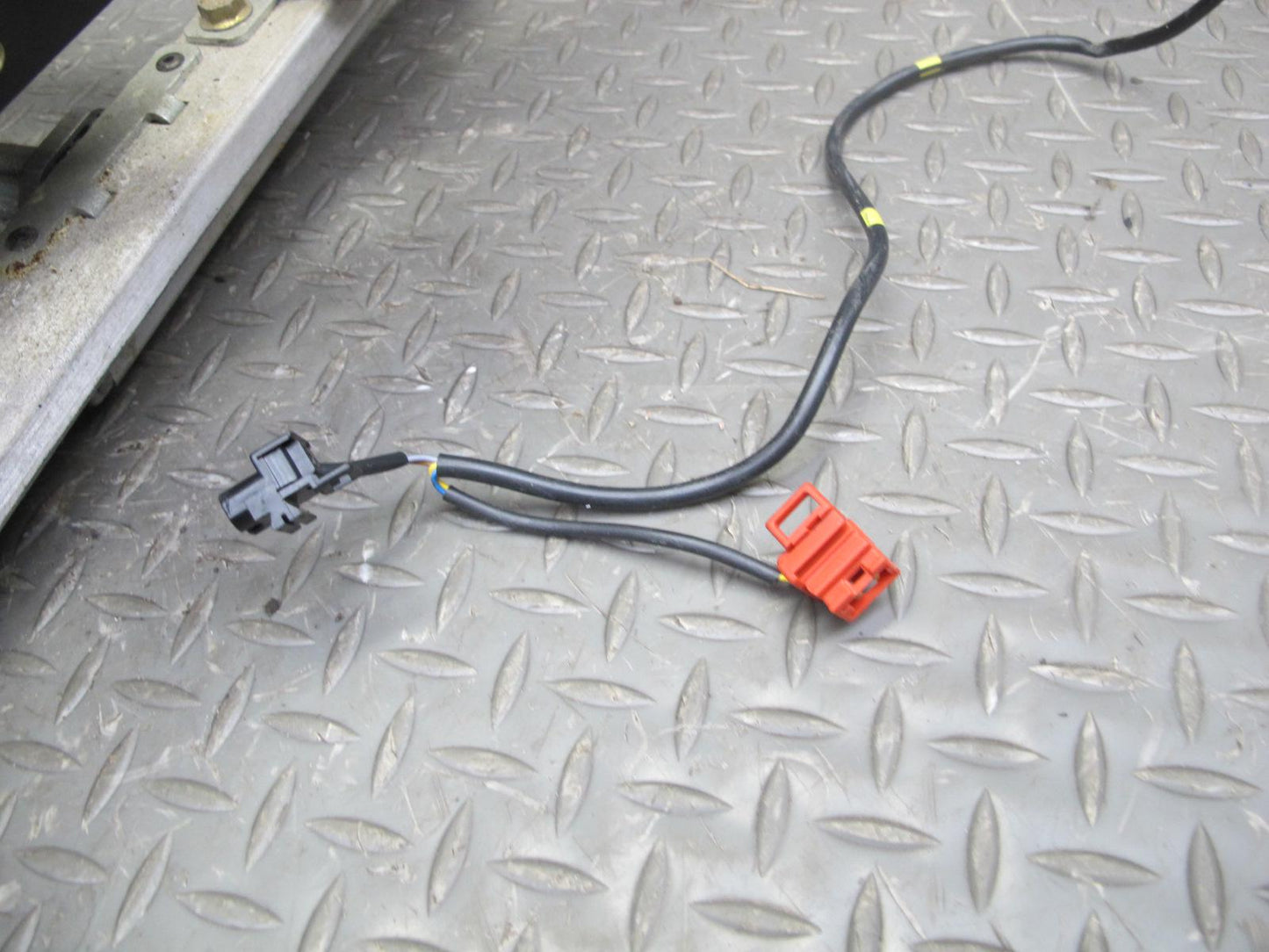 94-99 Mercedes W140 Front Right Seat Lower Frame Track Rail w Motors OEM