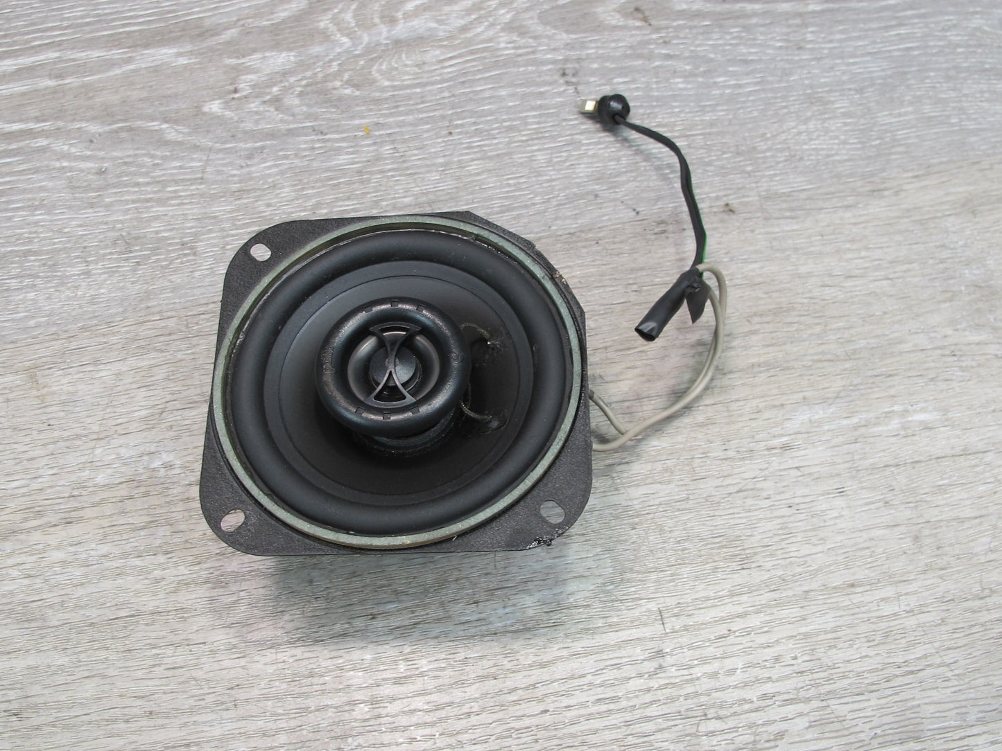 Set of 2 Polk Audio 5" Speaker EX402A