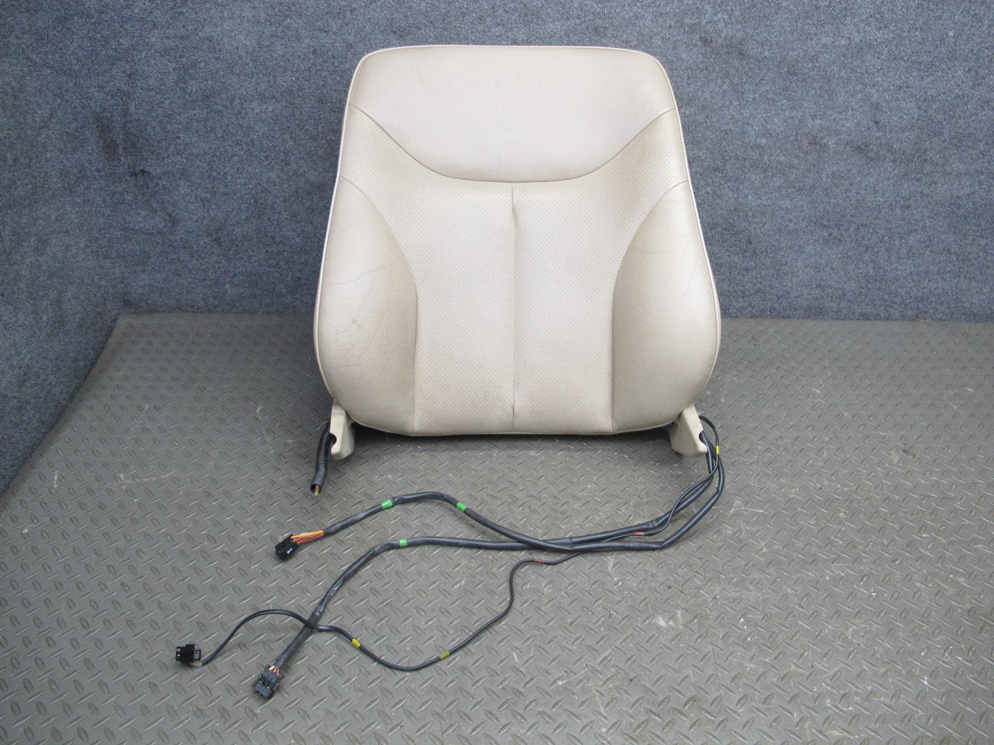 94-99 Mercedes W140 Front Right Seat Upper Backrest Leather Cushon OEM