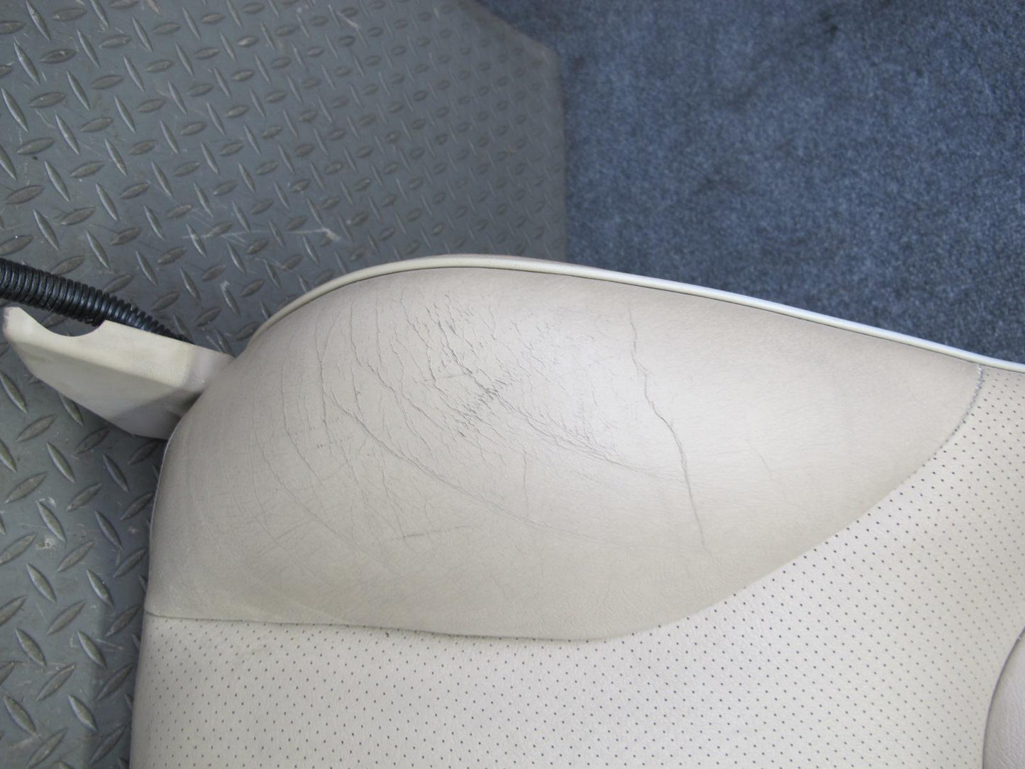 94-99 Mercedes W140 Front Right Seat Upper Backrest Leather Cushon OEM