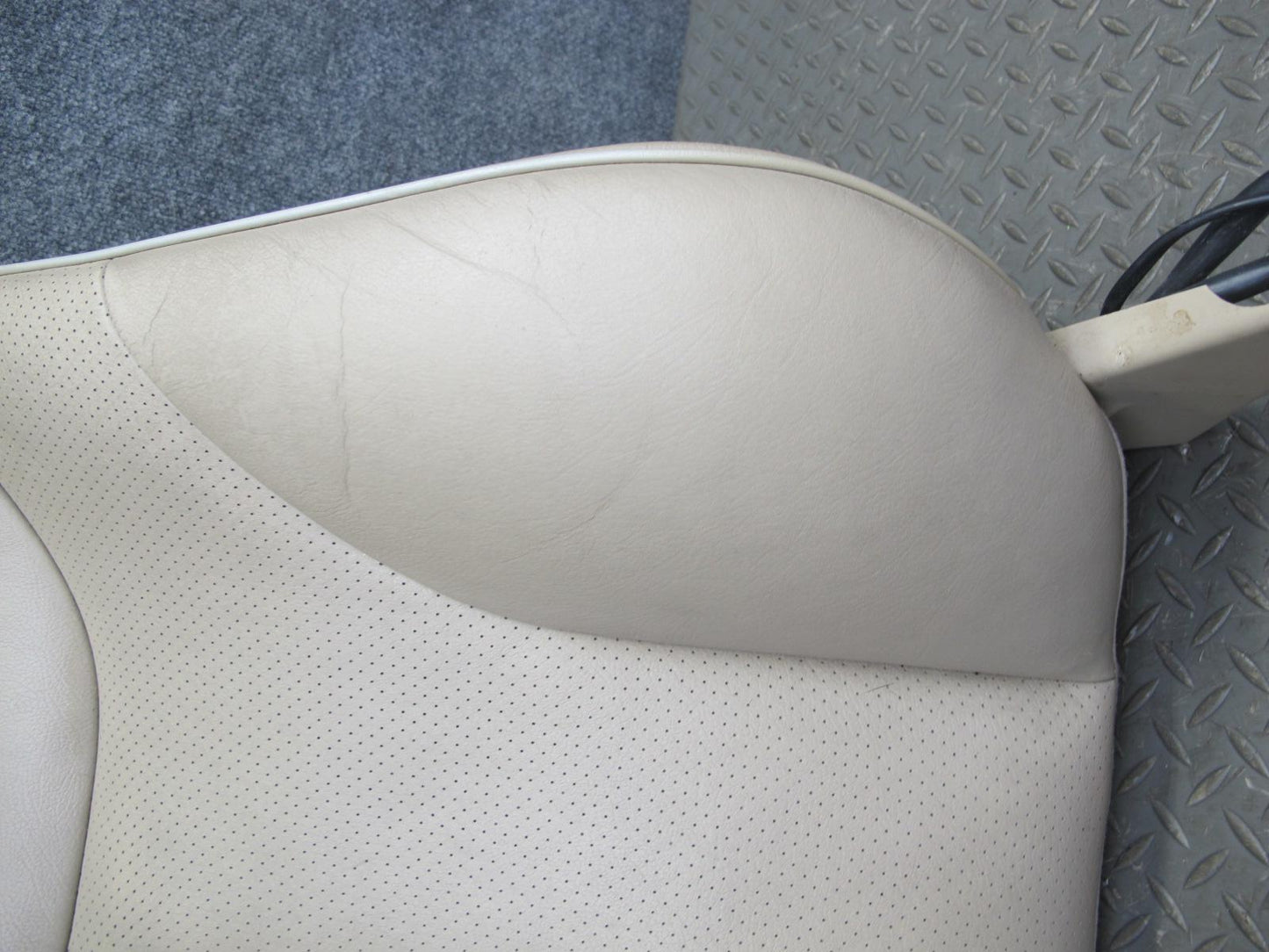 94-99 Mercedes W140 Front Right Seat Upper Backrest Leather Cushon OEM