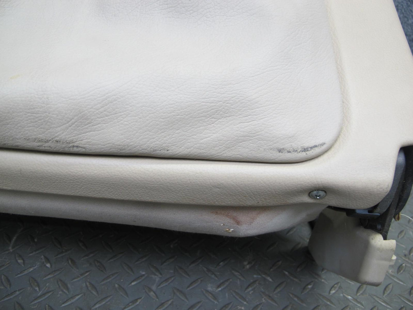 94-99 Mercedes W140 Front Right Seat Upper Backrest Leather Cushon OEM