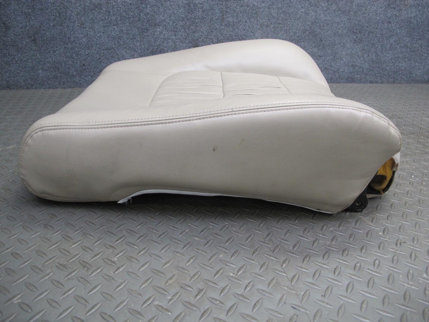 2003-2006 Lexus LX470 Front Right Passenger Side Seat Upper Cushion Ivory