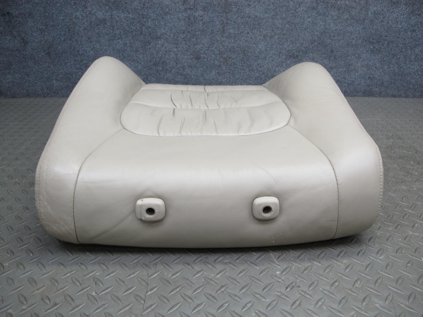 2003-2006 Lexus LX470 Front Right Passenger Side Seat Upper Cushion Ivory