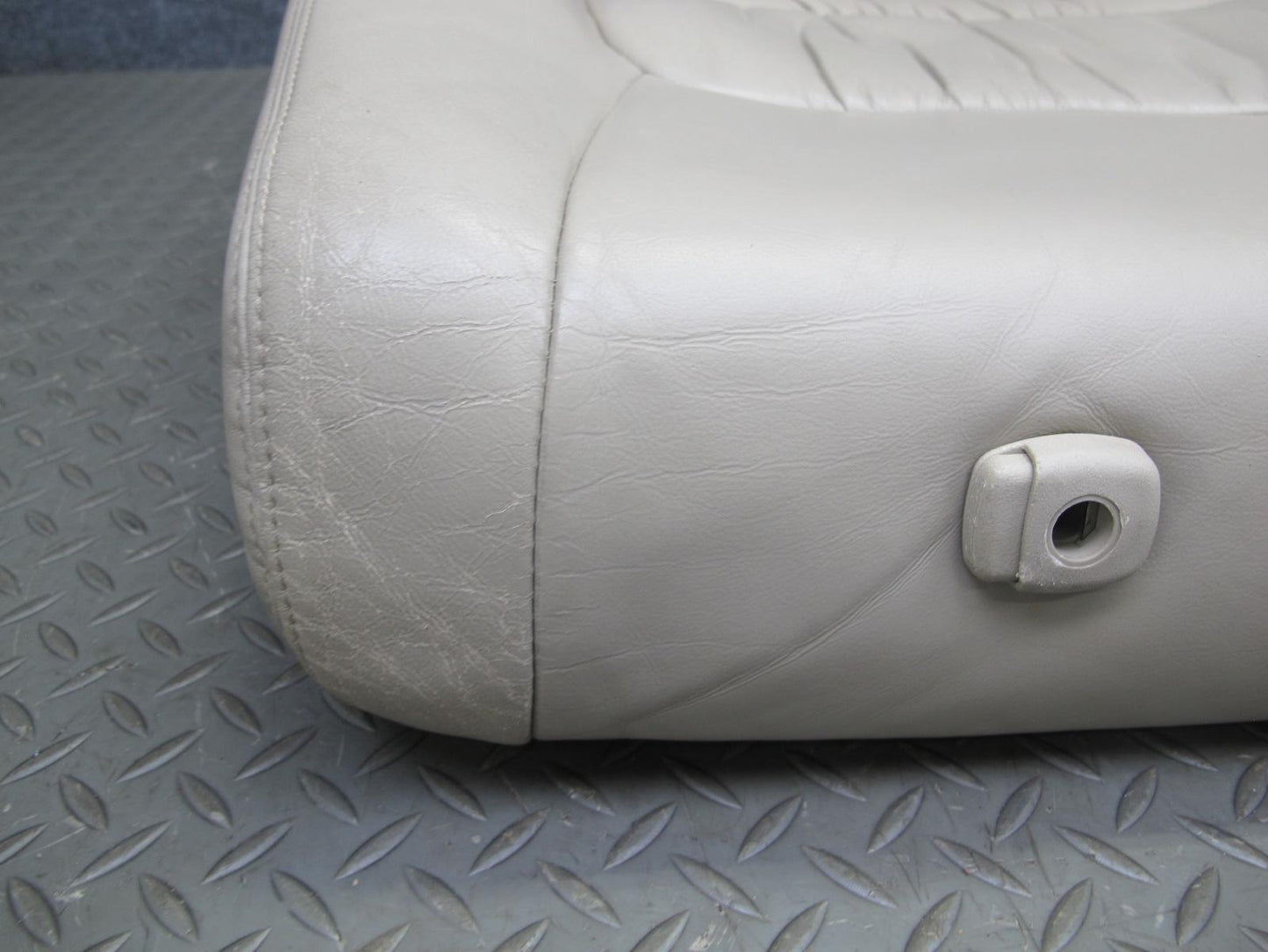 2003-2006 Lexus LX470 Front Right Passenger Side Seat Upper Cushion Ivory