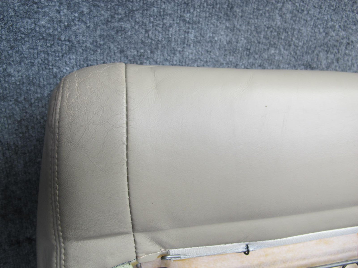 2003-2006 Lexus LX470 Front Right Passenger Side Seat Upper Cushion Ivory