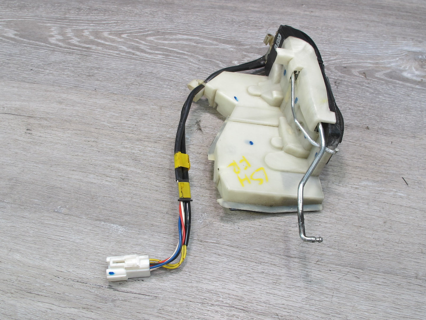98-00 Lexus UCF20L LS400 Front Right Passenger Door Lock Latch Actuator OEM