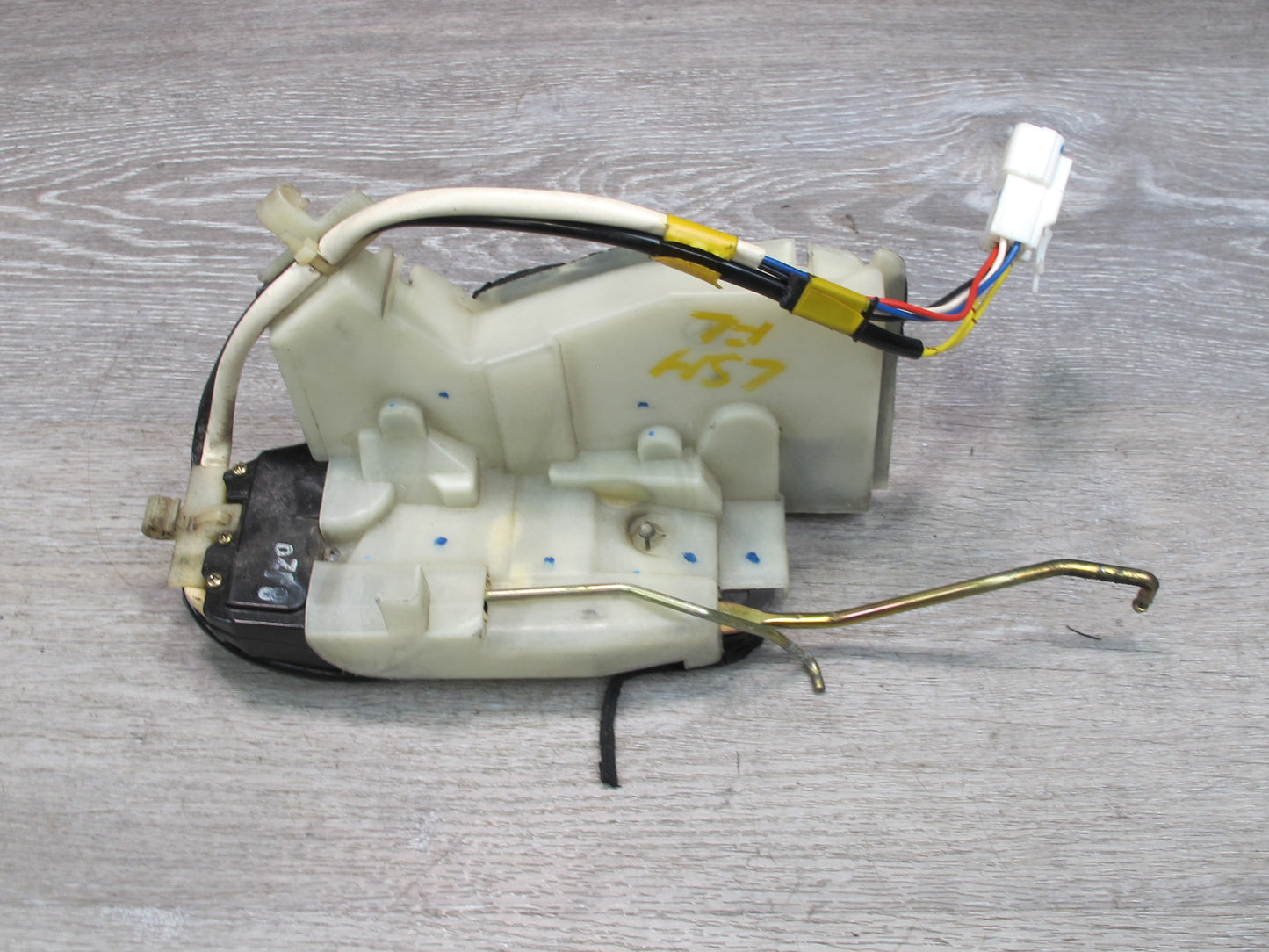 98-00 Lexus UCF20L LS400 Front Left Driver Door Lock Latch Actuator OEM