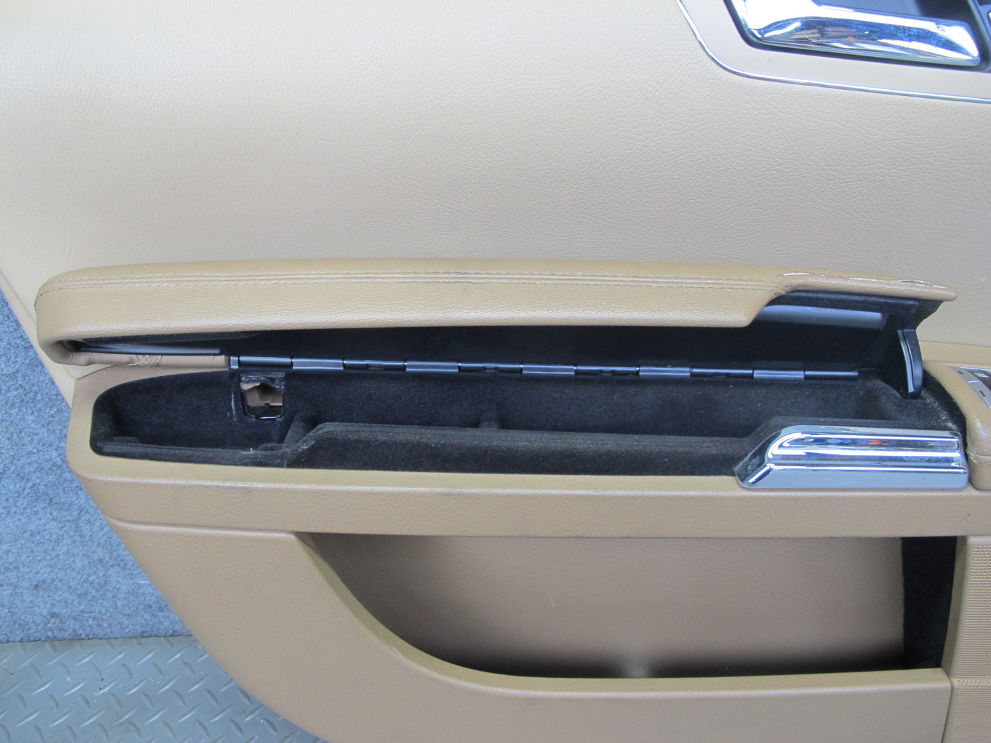 07-09 Mercedes W221 S-class Front Door Interior Trim Cover Panel Set Brown OEM