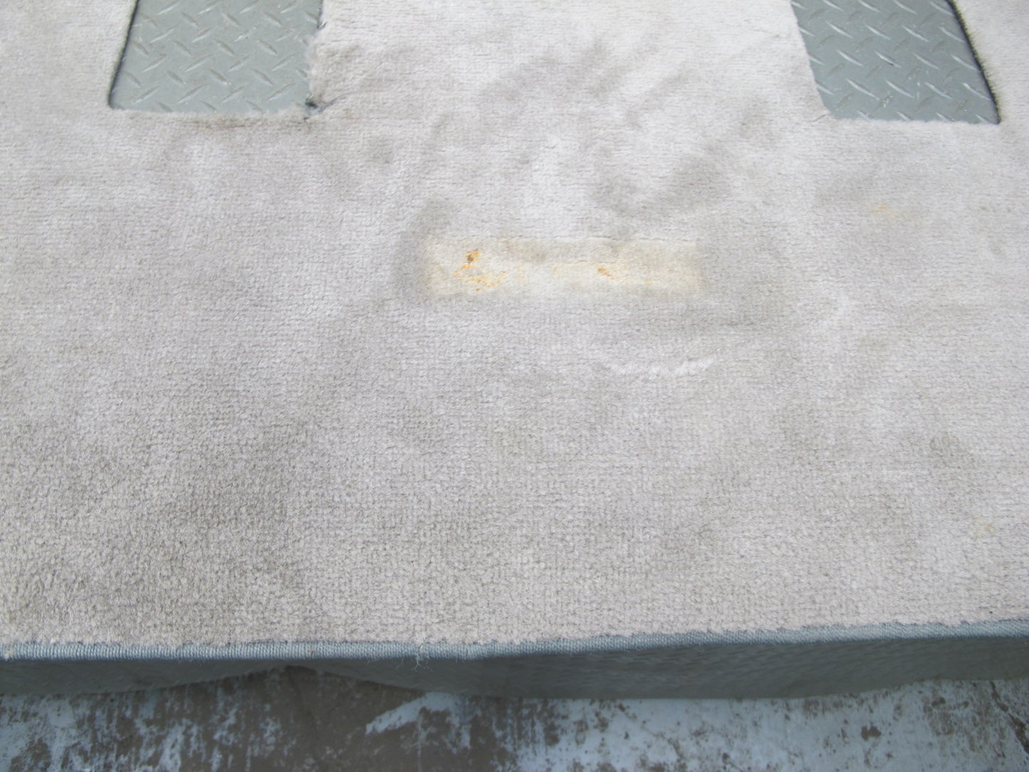 2003-2007 Lexus UZJ100L LX470 Rear Trunk Floor Cargo MAT Carpet Cover