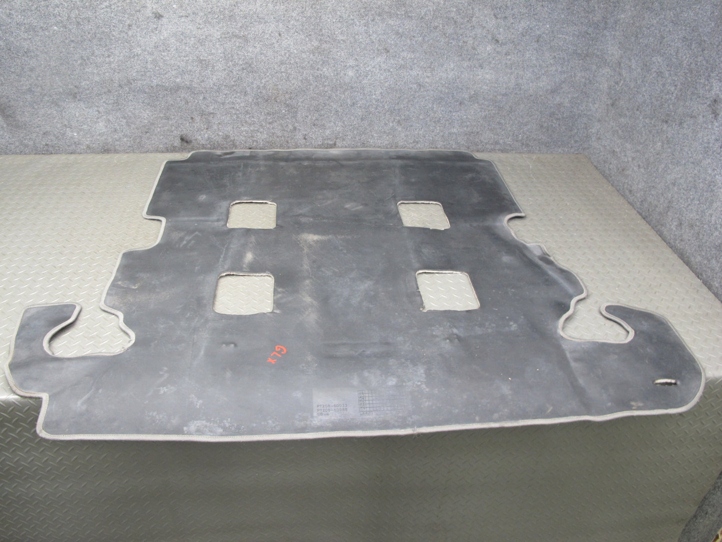 2003-2007 Lexus UZJ100L LX470 Rear Trunk Floor Cargo MAT Carpet Cover