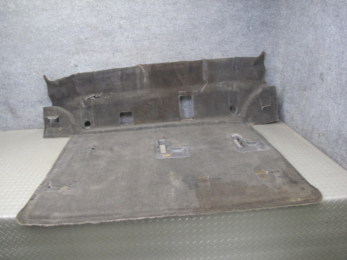 2003-2007 Hummer H2 Rear Trunk Cargo Floor Carpet Cover MAT Liner