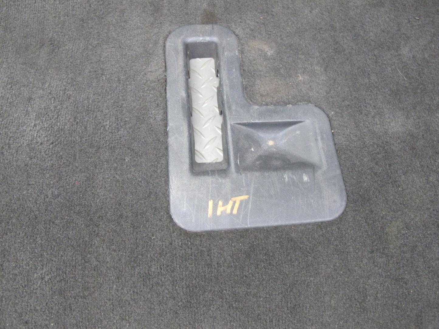 2003-2007 Hummer H2 Rear Trunk Cargo Floor Carpet Cover MAT Liner