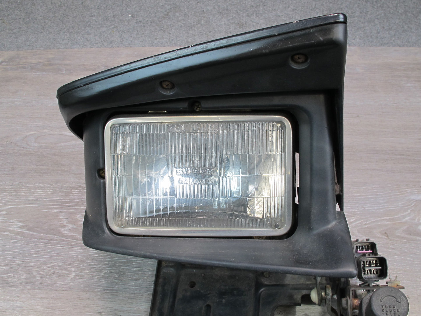 91-93 Mitsubishi 3000GT Front Right POP UP Headlight Lamp w Motor Black OEM