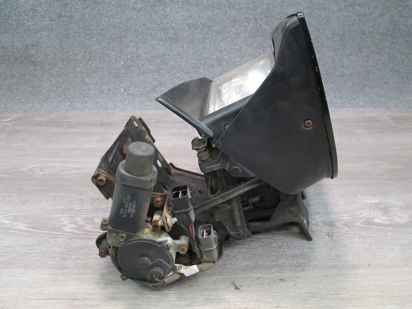 91-93 Mitsubishi 3000GT Front Right POP UP Headlight Lamp w Motor Black OEM