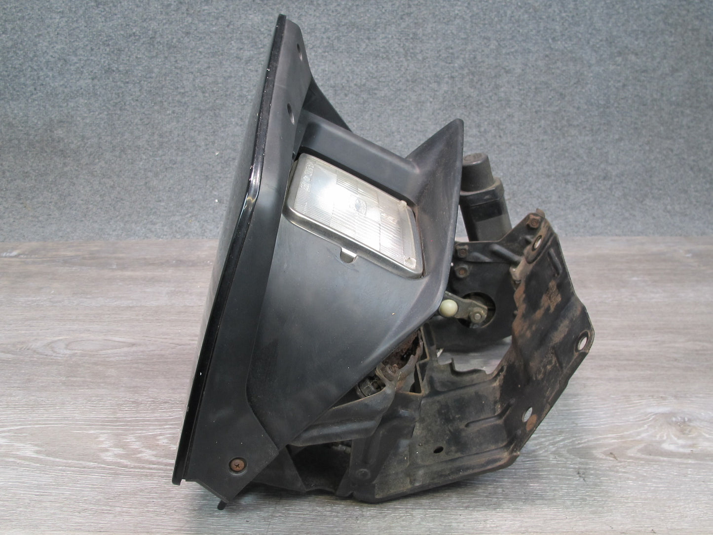 91-93 Mitsubishi 3000GT Front Right POP UP Headlight Lamp w Motor Black OEM