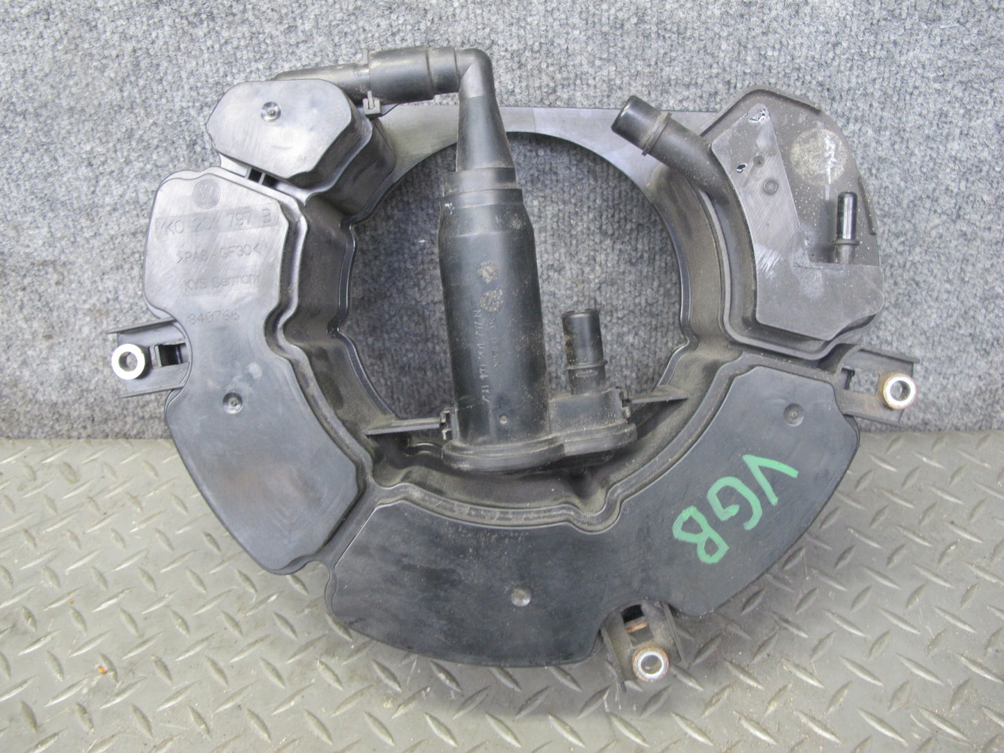 12-13 VW Golf R MK6 Fuel Evap Vapor Charcoal Canister w Vent Hose Pipe OEM