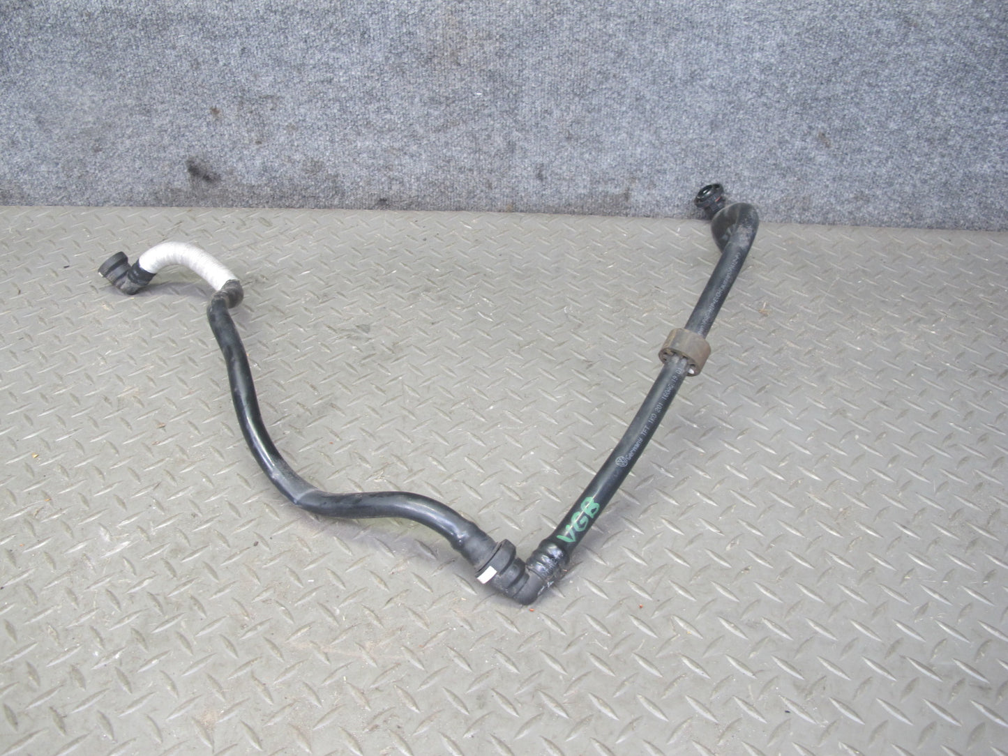 12-13 VW Golf R MK6 Fuel Evap Vapor Charcoal Canister w Vent Hose Pipe OEM