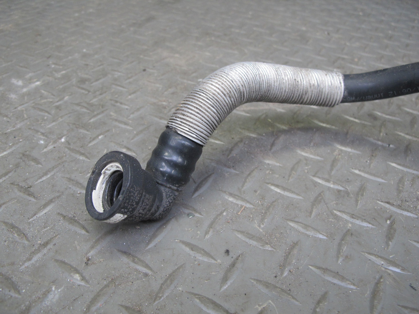12-13 VW Golf R MK6 Fuel Evap Vapor Charcoal Canister w Vent Hose Pipe OEM