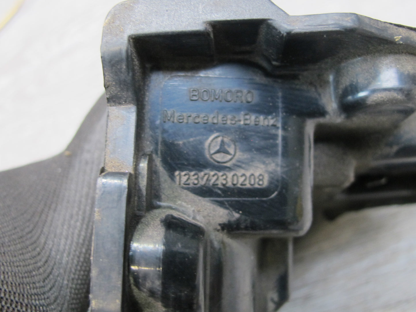 75-85 Mercedes W123 Front Right Door Lock Latch OEM