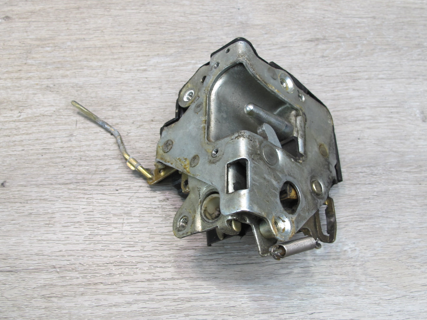 75-85 Mercedes W123 Front Right Door Lock Latch OEM