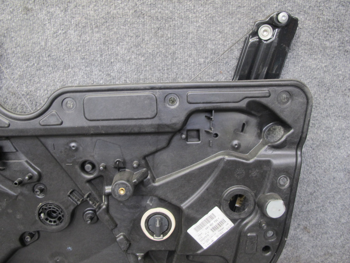 10-13 VW Golf MK6 2-DR Front Right Passenger Door Window Regulator w Motor OEM