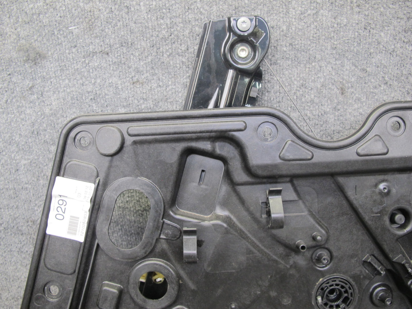 10-13 VW Golf MK6 2-DR Front Right Passenger Door Window Regulator w Motor OEM