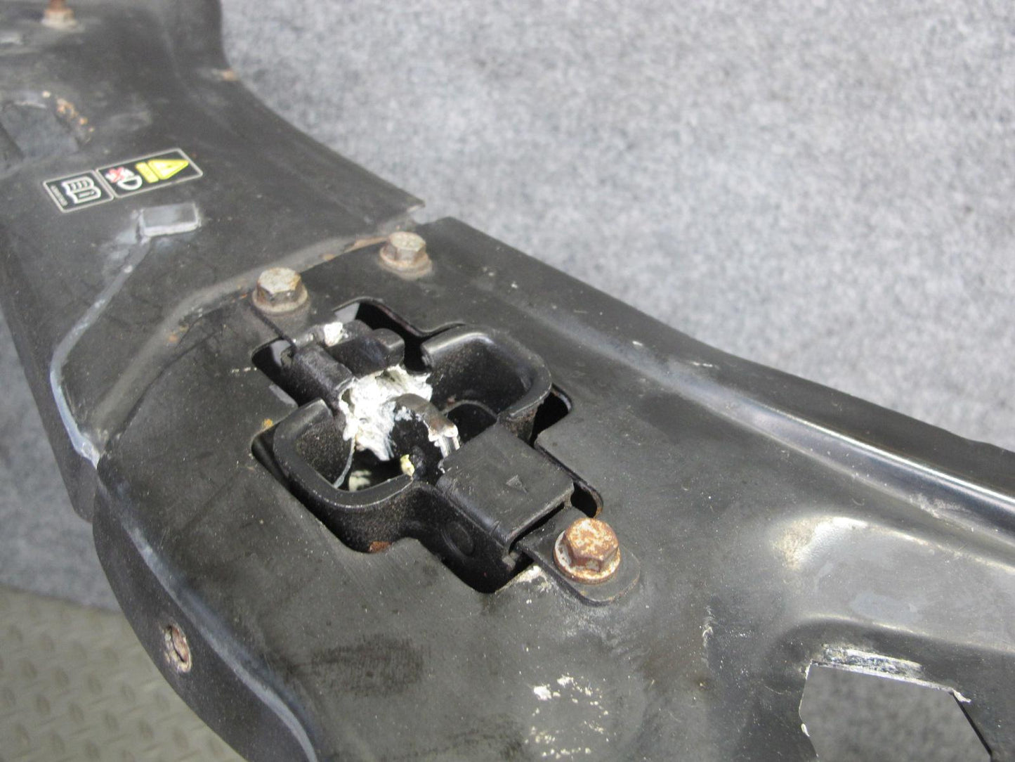 07-09 Mercedes W221 S-class Front Bumper Reinforcement Radiator Support Bar OEM