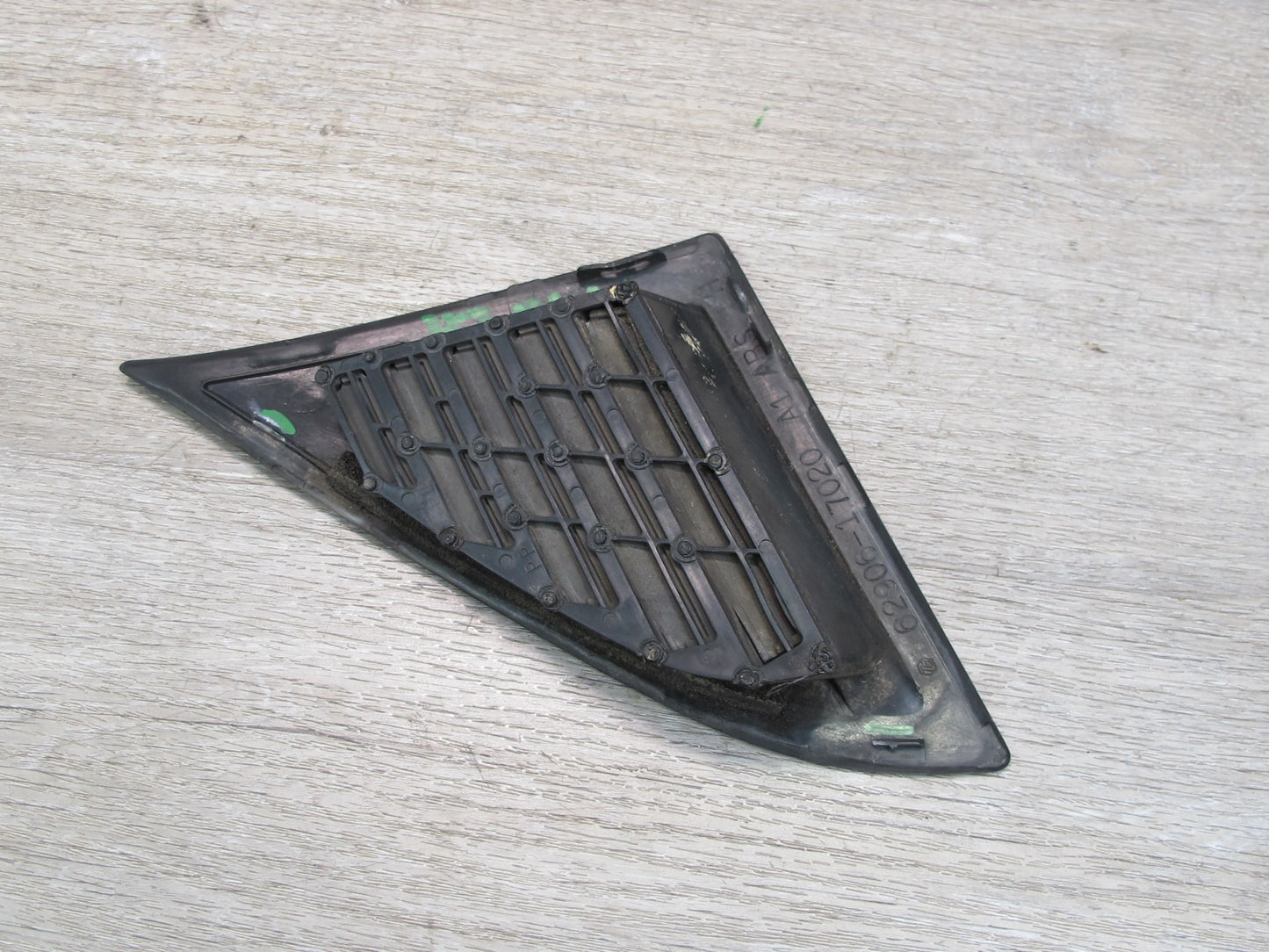 91-95 Toyota SW21L MR2 Set of 2 Rear Quarter Window Air Vent Grille OEM