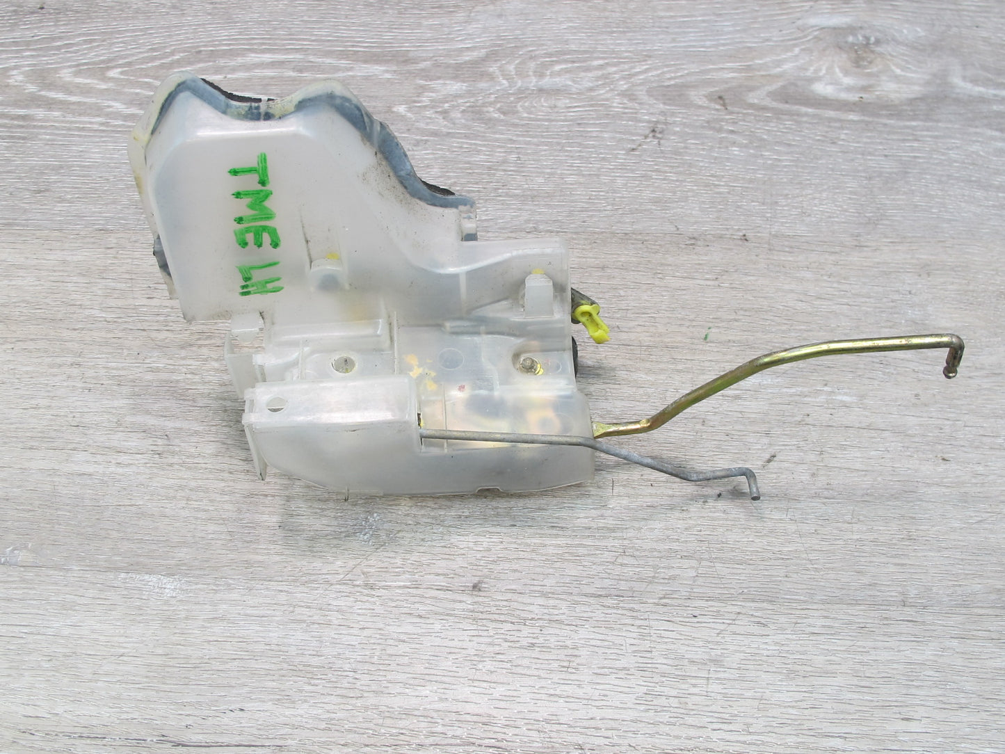 91-95 Toyota SW21L MR2 Left Driver Door Lock Latch Actuator OEM