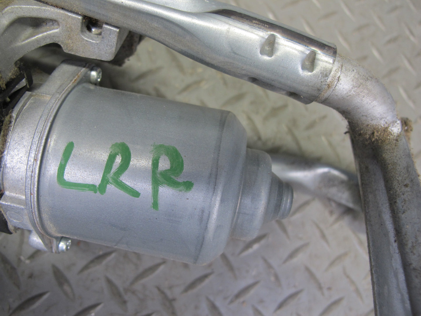 2013-2017 Land Range Rover L405 Windshield Wiper Transmission Linkage w Motor