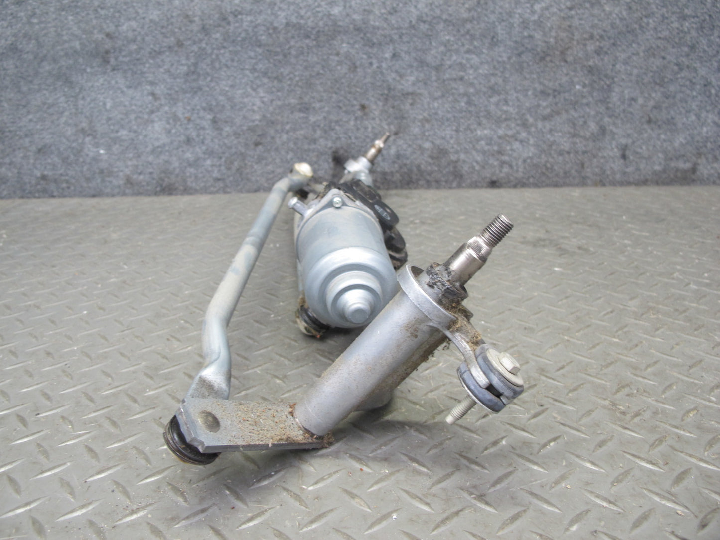 2013-2017 Land Range Rover L405 Windshield Wiper Transmission Linkage w Motor