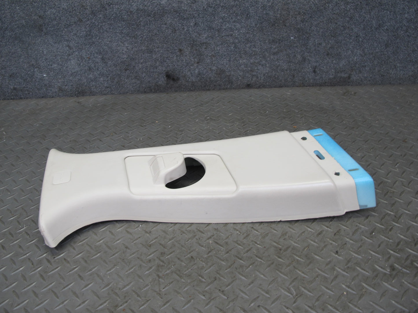 2013-2022 Land Range Rover L405 Upper B Pillar Interior Trim Panel Set of 2